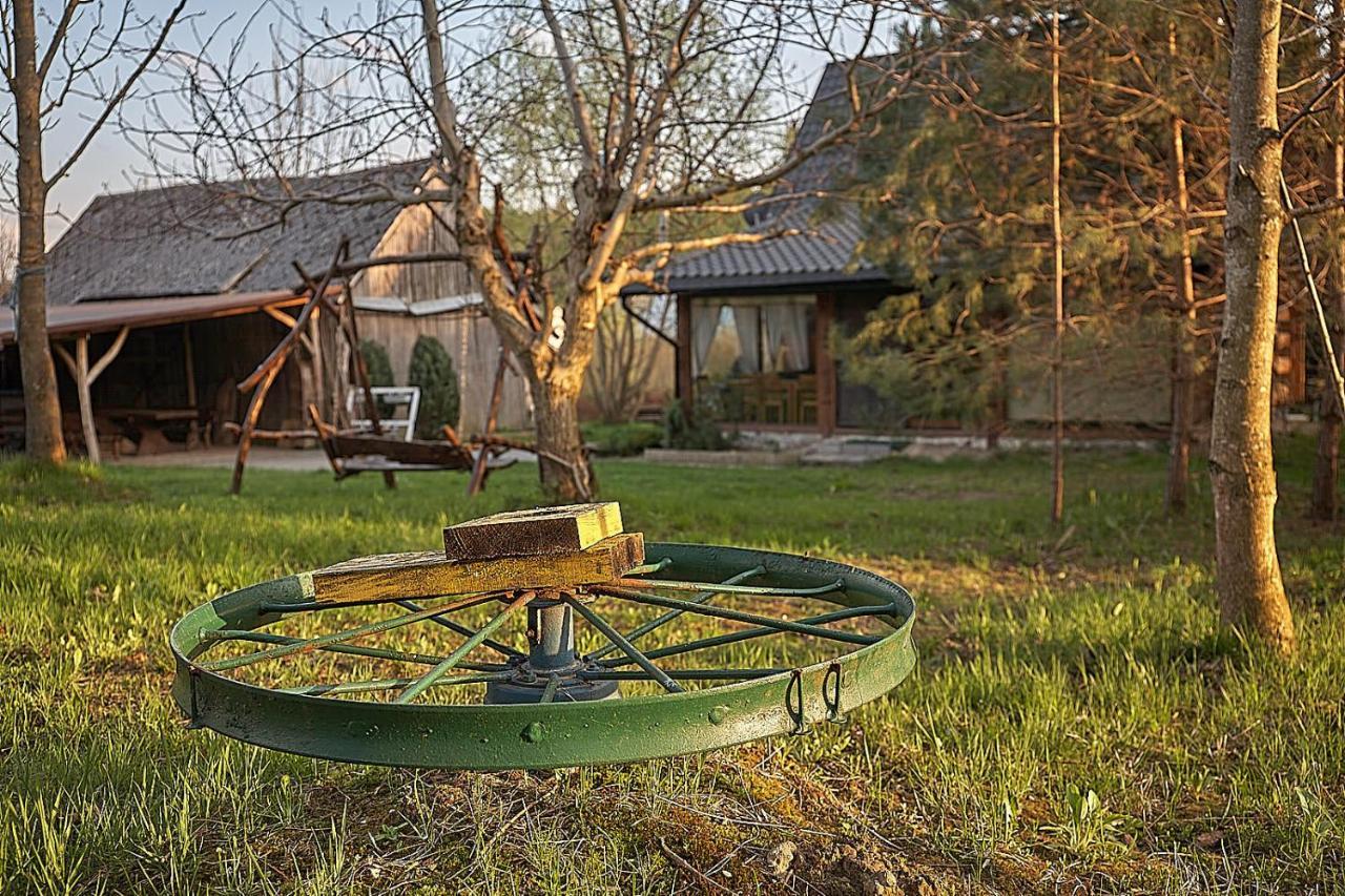 Siedlisko Roztocze Potoczek Hotel Adamow  ภายนอก รูปภาพ